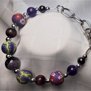 No.263- Handmade bracelet with polymer clay beads, polished stones and cristals